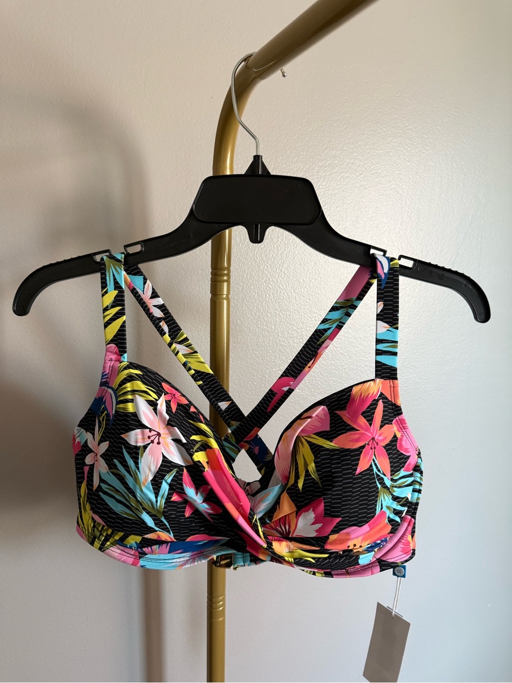 NWT Bleu Rod Beattie Floral Underwire Bikini Top – 36D